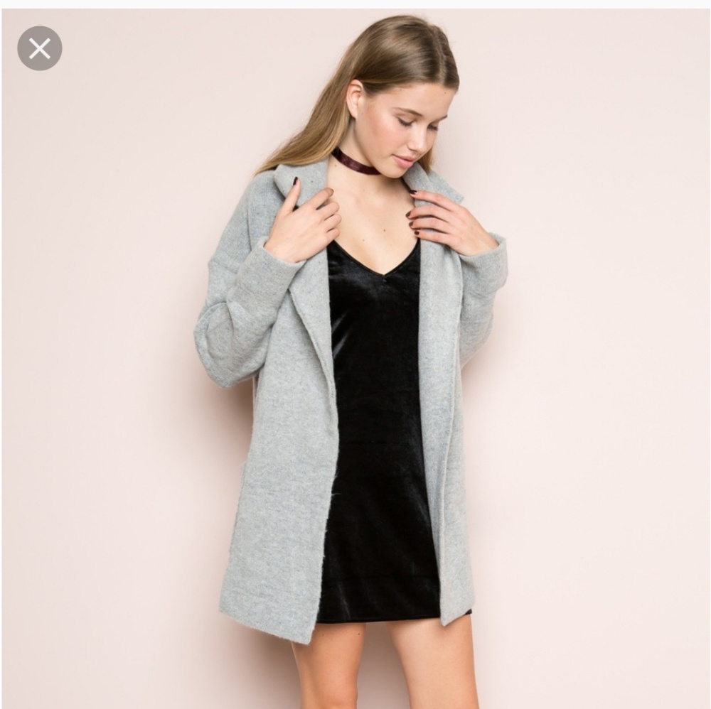 Brandy Melville Kennedy coat
